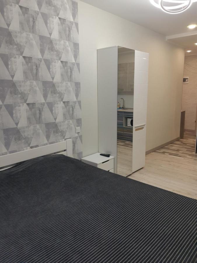 ハルキウApartmens On St. Fesenkovskaya 15アパートメント エクステリア 写真