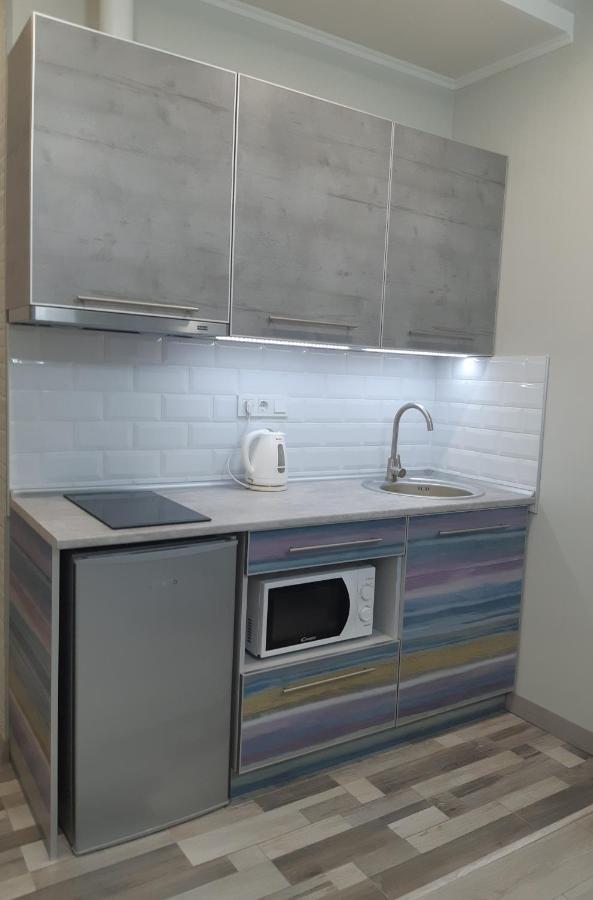 ハルキウApartmens On St. Fesenkovskaya 15アパートメント エクステリア 写真
